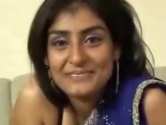 Pretty Desi Babe Fucking Free Indian Porn 40...