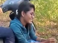 Indian College Couple Kiss N Grop While Friends...